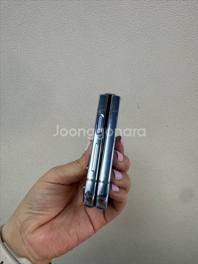 (부산중고폰)갤럭시z플립4 액정배터리 새제품 판매해요--5