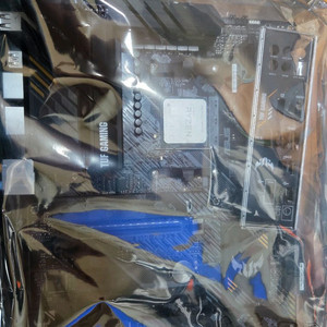 5800x 3d b550 tuf pro 세트로 팝니다.