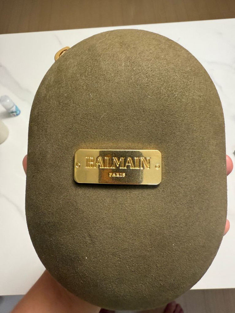 Beats Studio3 Balmain 헤드폰 이미지