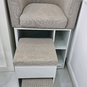 패디의자와 발받침대,네일진열대판매