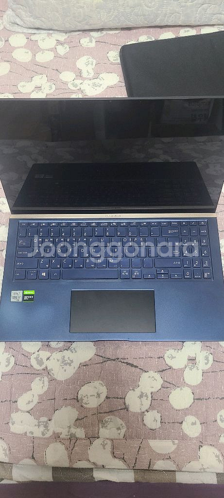 ASUS Zenbook 15--1