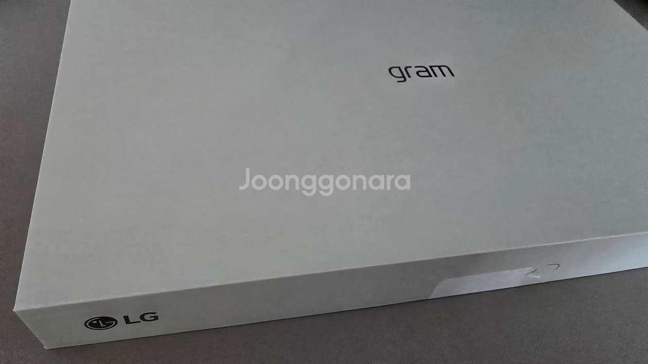2025 LG 그램 프로 16 (사은품, 박스 그대로)--3