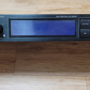 t.c m-one xl 듀얼 이펙터 리버브 딜레이 이미지