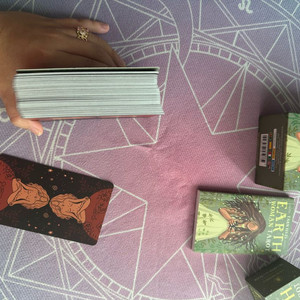 어스우먼 타로카드