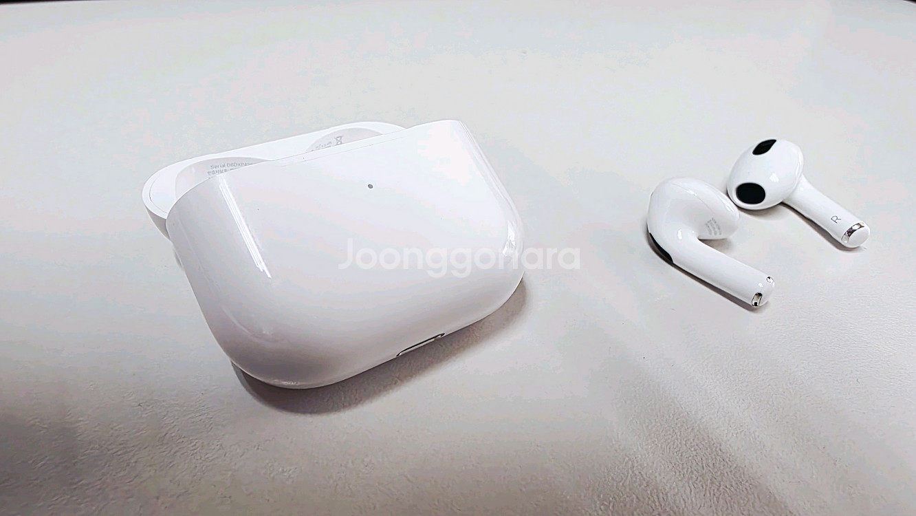 핫딜!! 에어팟 3세대 맥세이프 충전케이스 오픈형--1