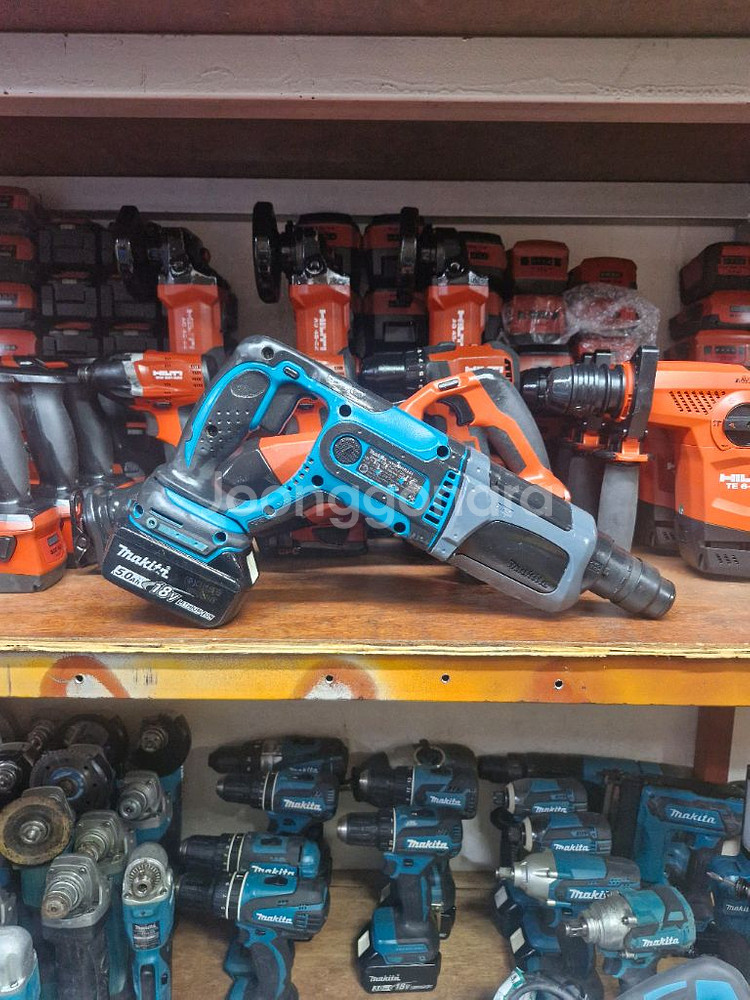 마끼다충전함마드릴DHR241N 로타리함마드릴 앙카드릴--4