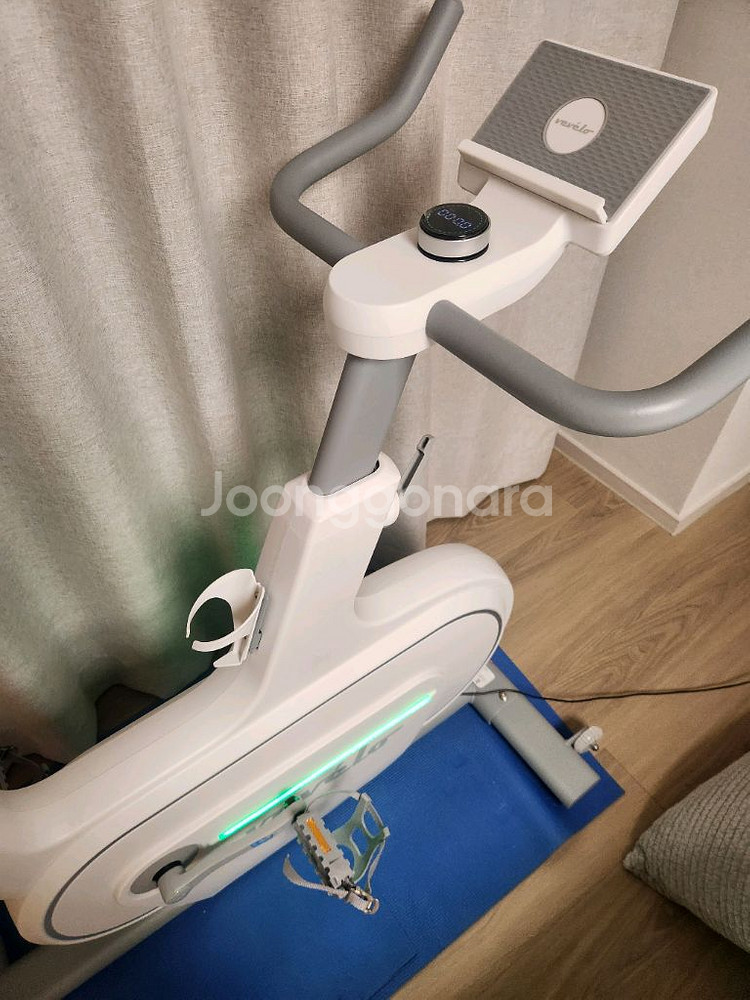 실내자전거 해피런 베벨로 HL-108A 팝니다.--3