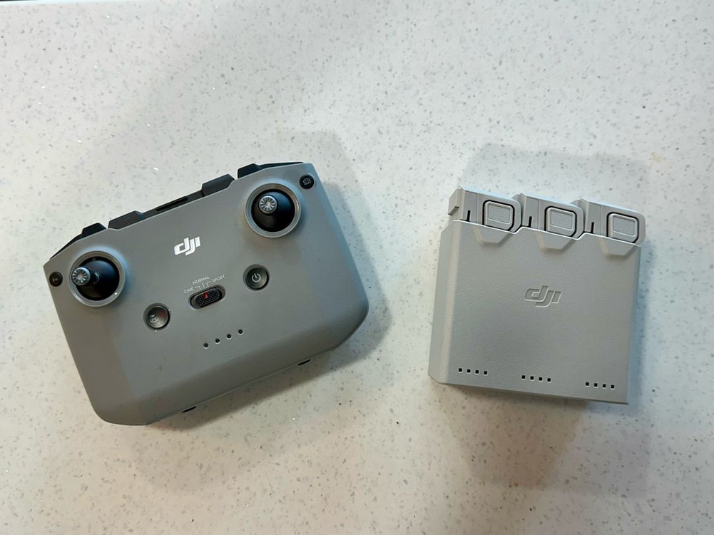 DJI 미니3 PRO (DJ RC 포함) 드론 판매해요 이미지