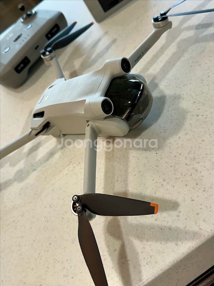 DJI 미니3 PRO (DJ RC 포함) 드론 판매해요--1