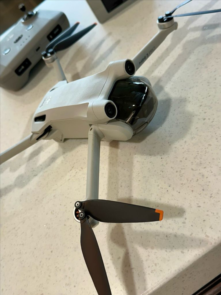 DJI 미니3 PRO (DJ RC 포함) 드론 판매해요 이미지