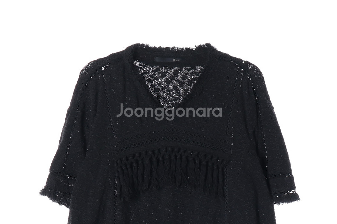 [M]지컷 블랙 태슬 브이넥 오버핏 반팔 블라우스--1