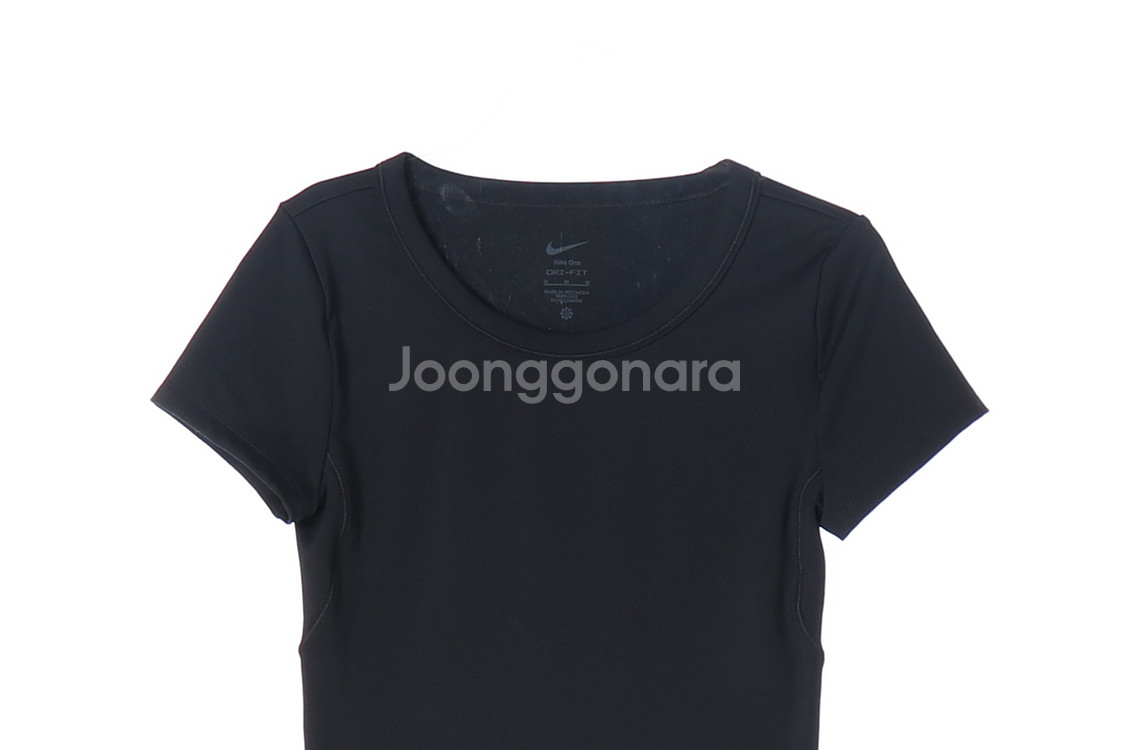 [M]나이키 블랙 드라이핏 반팔 크롭 티셔츠 요가 필라--1