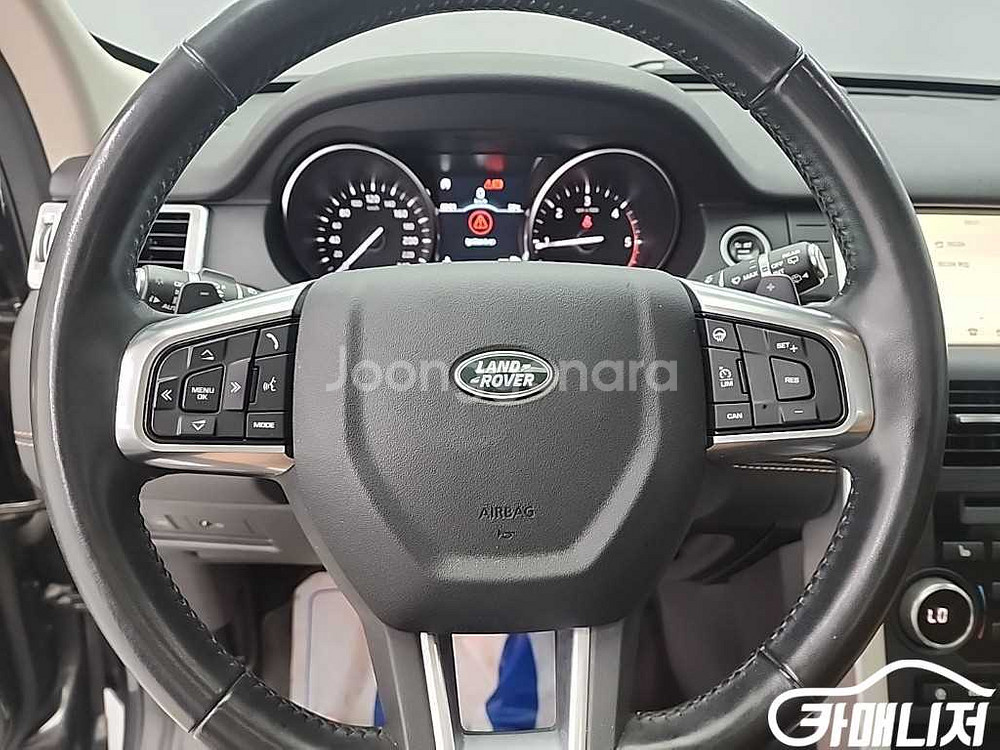 [랜드로버]디스커버리 스포츠 2.0 TD4 HSE 럭셔--8
