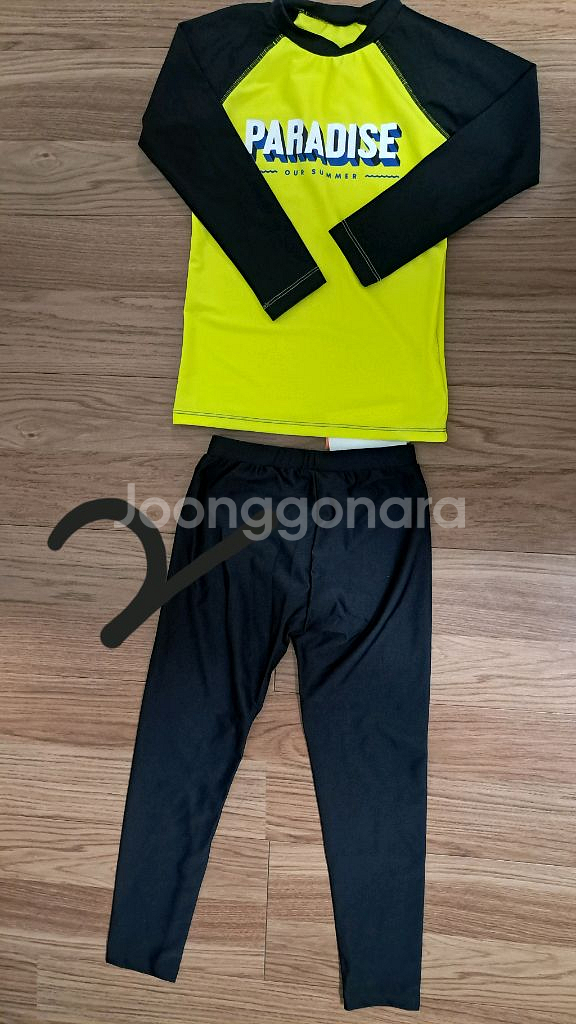 남아 래쉬가드 팝니다--1