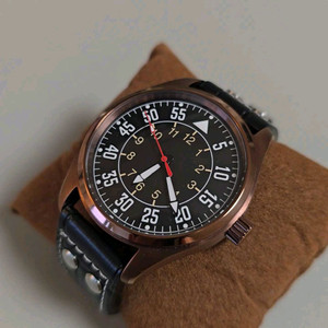 파일럿 시계 40mm 초코색