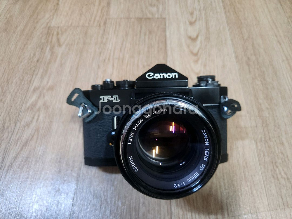 캐논 F-1바디및 55mm F1.2 렌즈 구성입니다--1