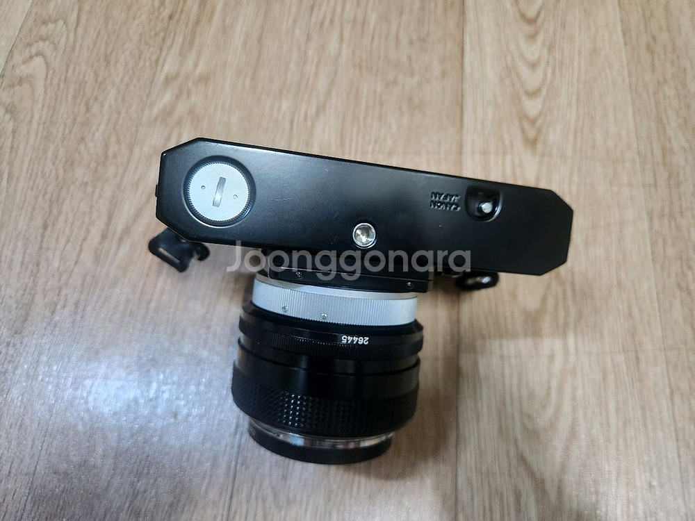 캐논 F-1바디및 55mm F1.2 렌즈 구성입니다--4
