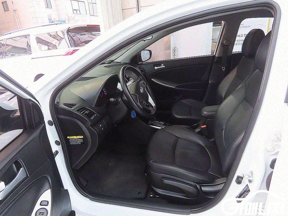 [현대]엑센트신형 1.4VVT 모던 (5인승) #앱특가--4