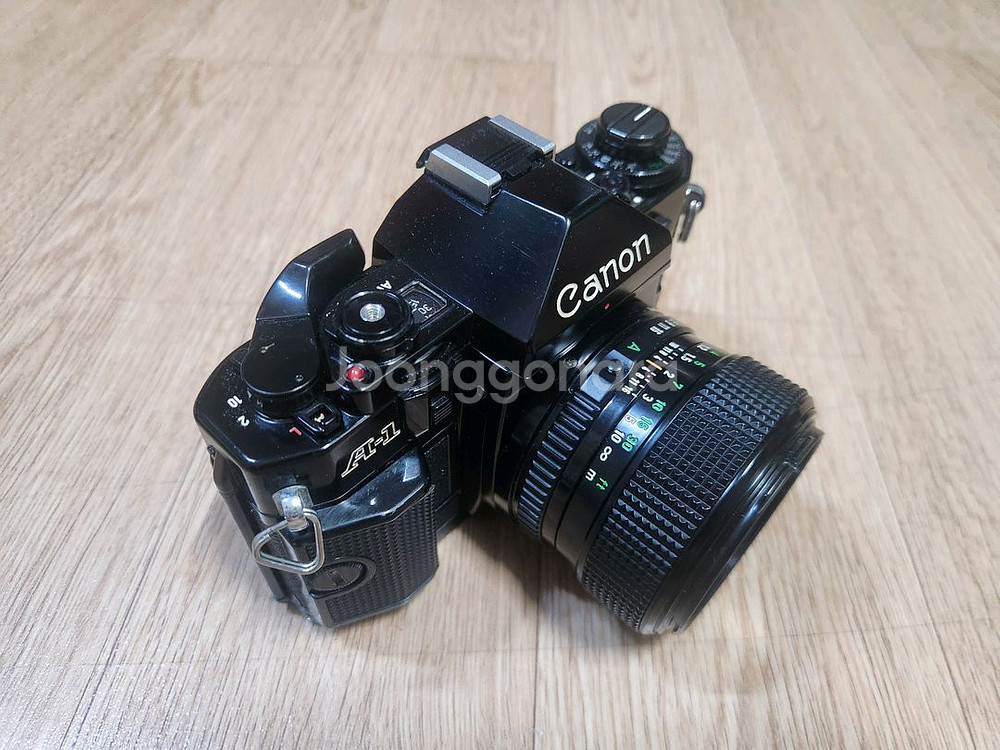 캐논 A-1바디및 50mm F1.2 렌즈 구성입니다--3