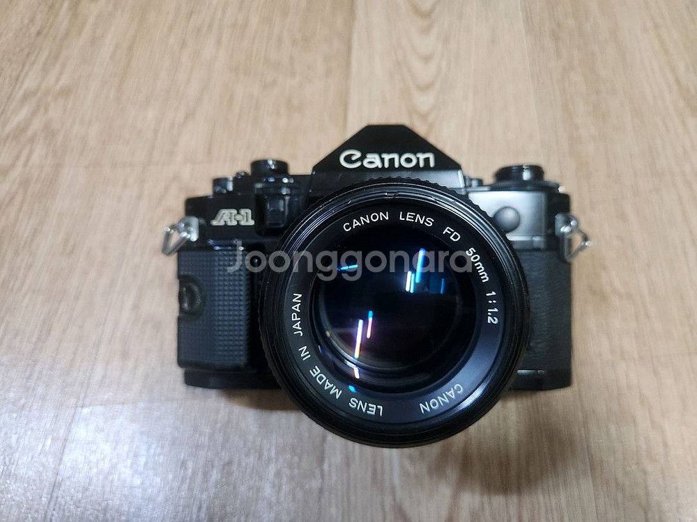 캐논 A-1바디및 50mm F1.2 렌즈 구성입니다--1