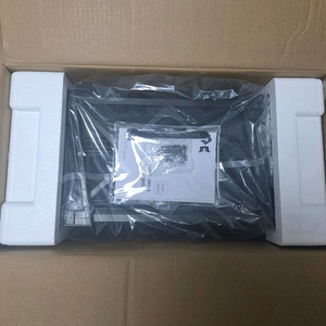 geo 메트릭퓨처 model 5 (블랙) PC 케이스