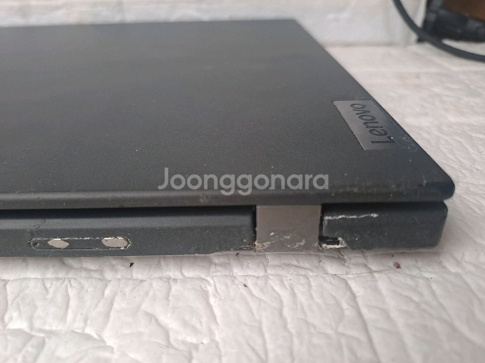 레노버 T14S Gen2 노트북 본체만 정크 판매--9