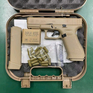 무동력 glock 19 gen5 탄색 판매합니다.