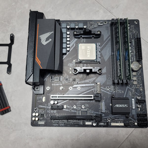 5700x3d+b550m 어로스 엘리트+램 32gb