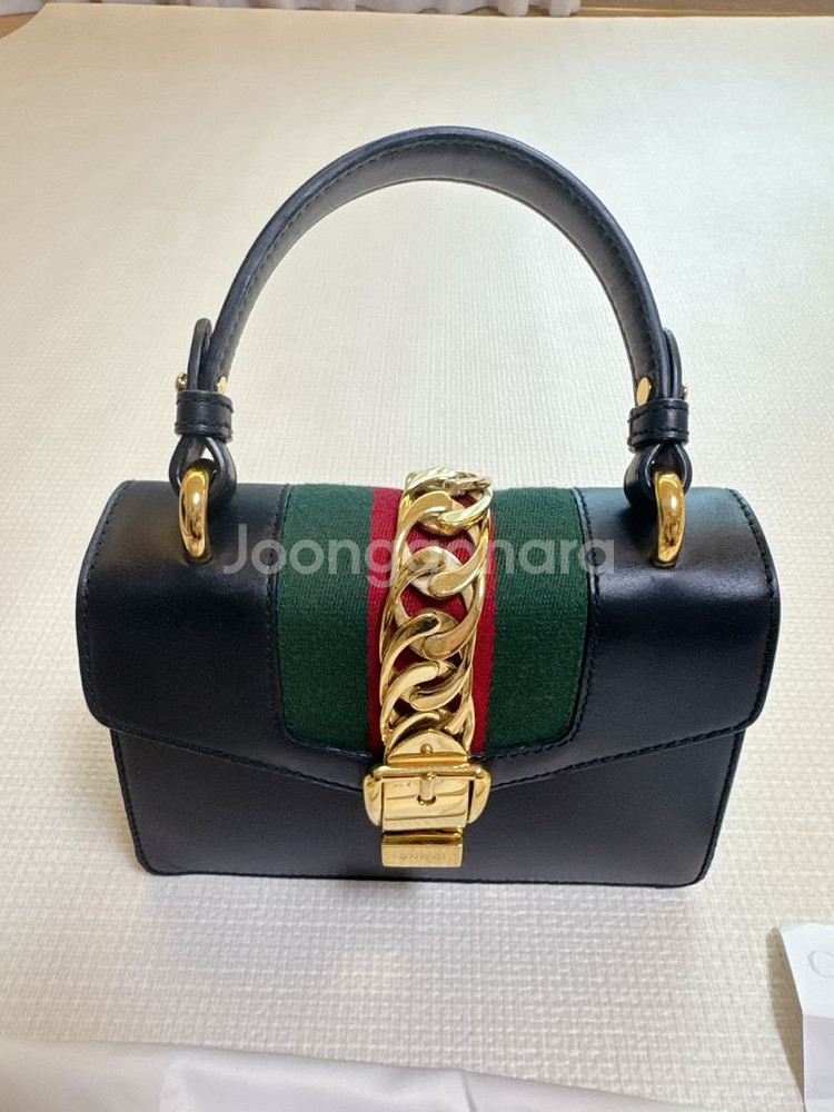 구찌 실비 미니백--1