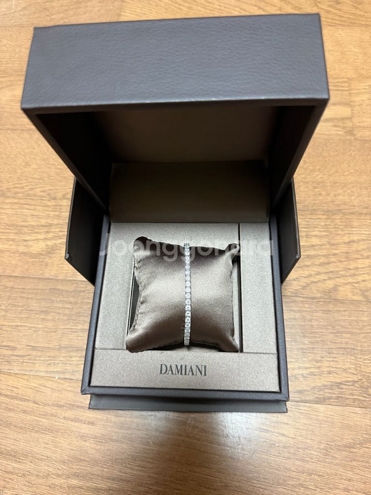 다미아니 테니스팔찌 6.24캐럿--1