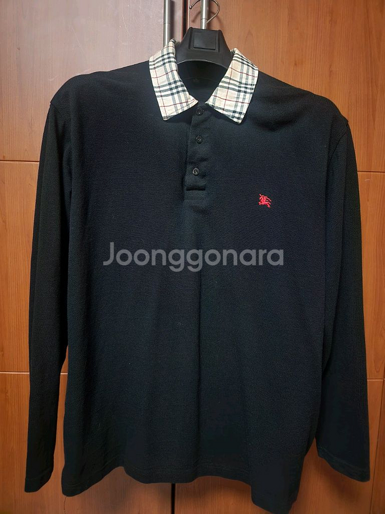 [정품]버버리카라티pk티 남성옷 팝니다!(L size)--1