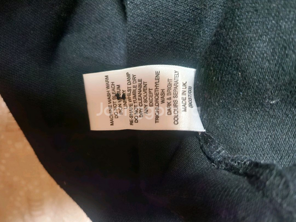 [정품]버버리카라티pk티 남성옷 팝니다!(L size)--5