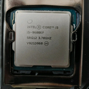 9세대 i5 9600kf cpu 단품팝니다