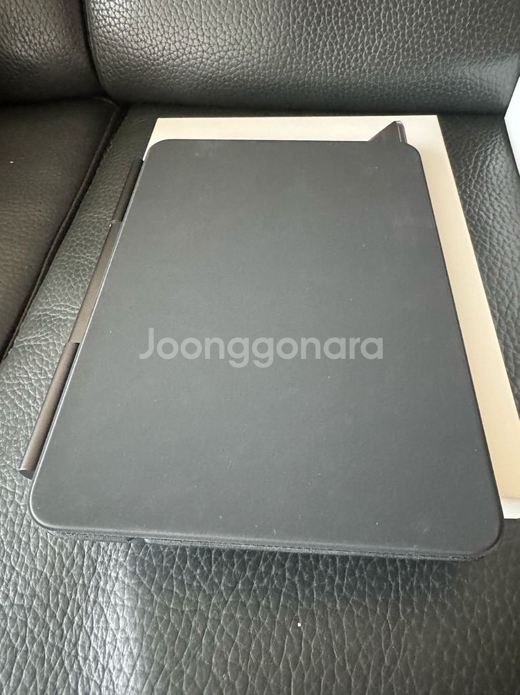 아이패드 M4 11 pro 매직키보드 판매합니다.--2