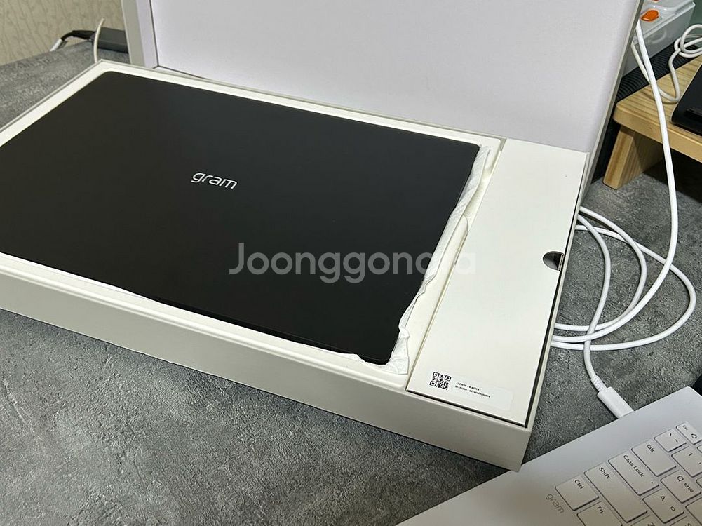 LG그램 프로 2025 17Z90TR-SD7LK 판매--8