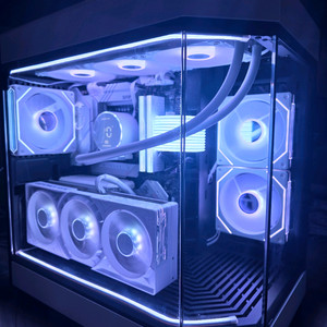 i7-14700K RTX5080 어항본체 팝니다
