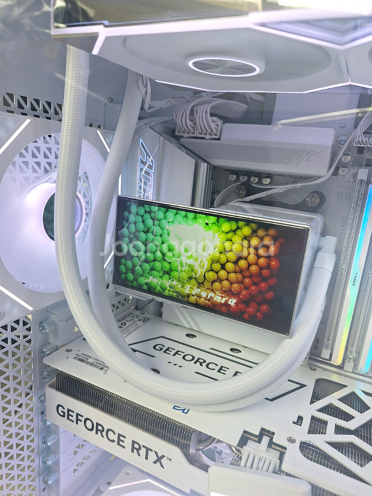 9800x3d x870e 96gb 5080 새본체 화이--2