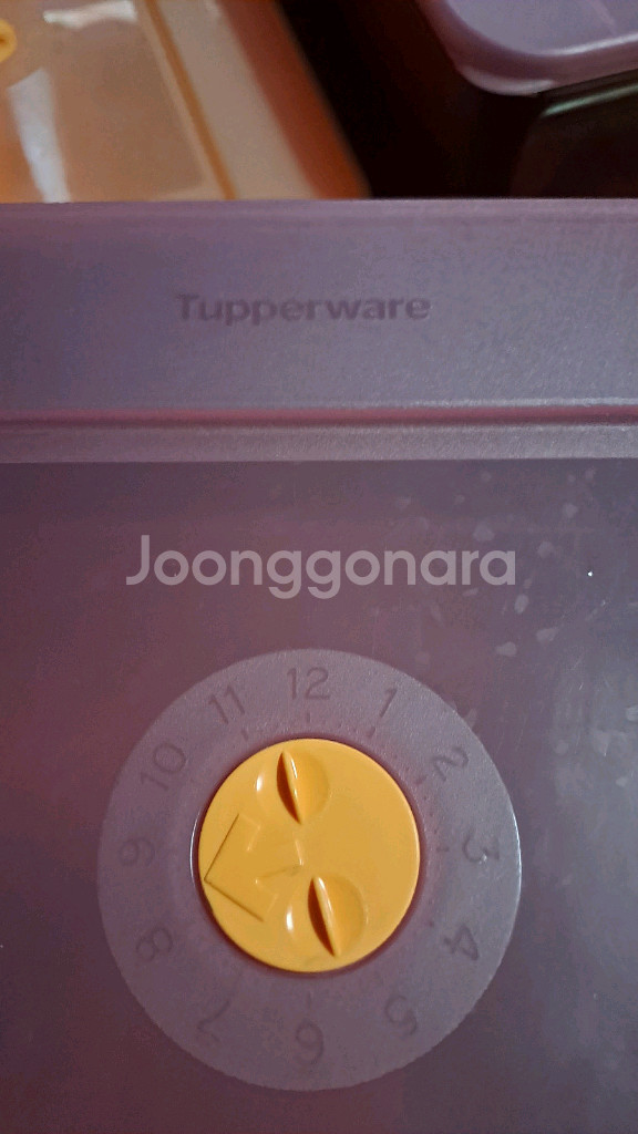 타파웨어 김치통 반찬통 락스타 밀폐용기--1