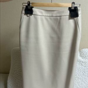 시에sie 드레 FW크림 M사이즈