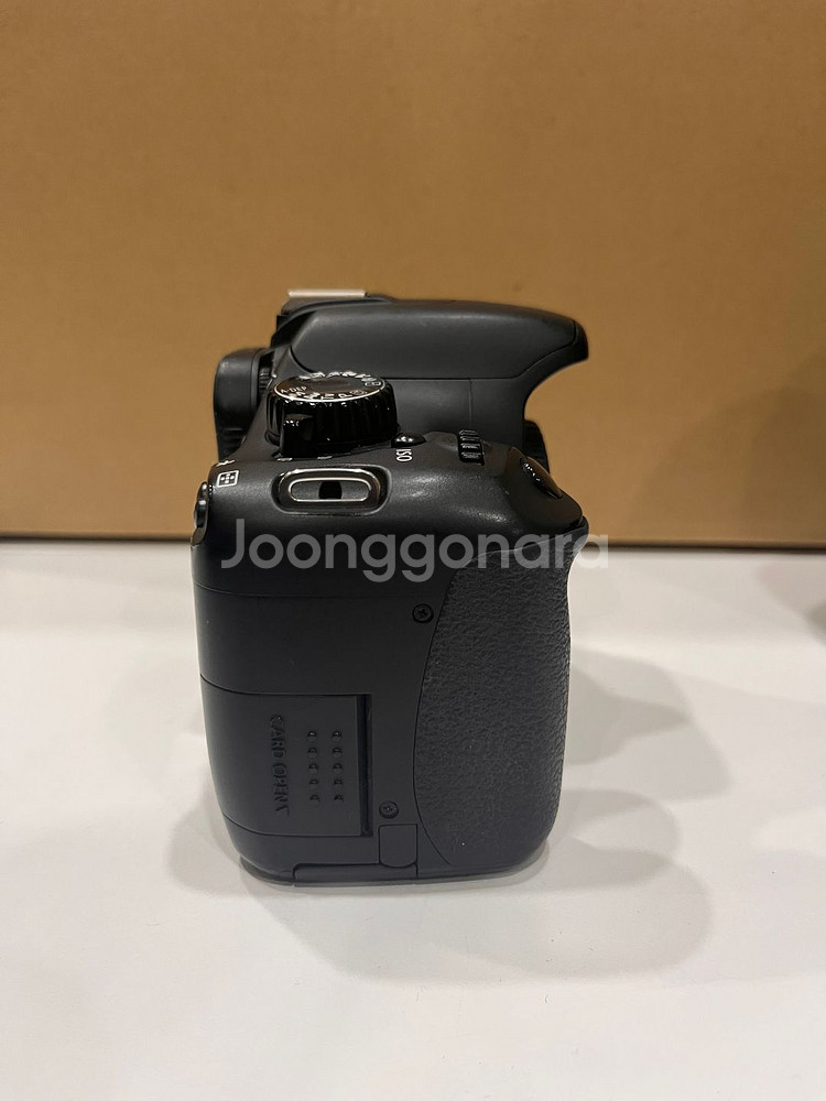 캐논 EOS 550D 바디 + 18-35mm 렌즈--7