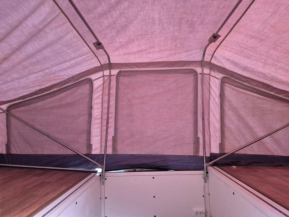 신화텐트트레일러 ttr-3 텐트레일러(대차가능) 이미지