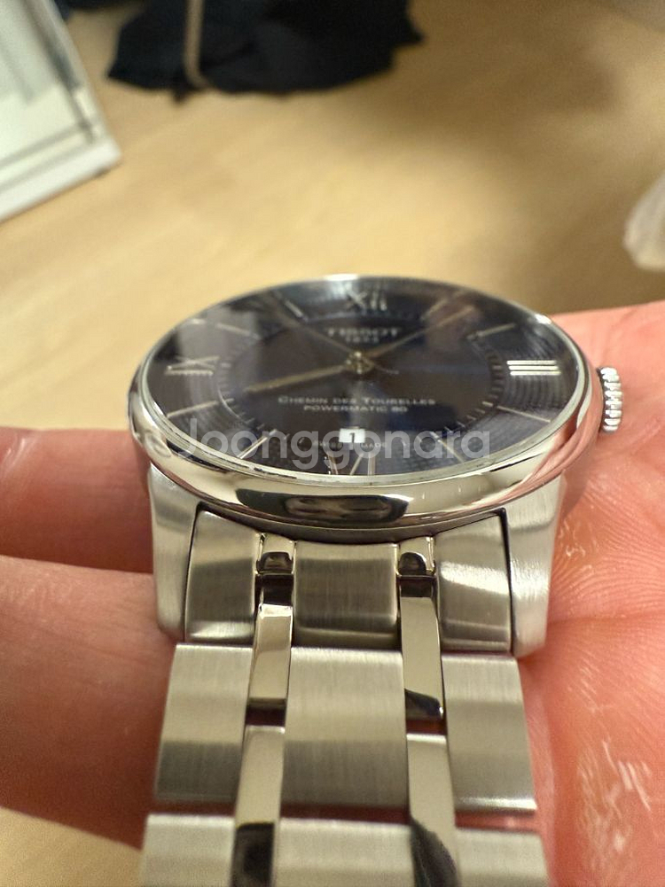 티쏘 슈망 데 뚜렐 블루 42mm 새상품급 팝니다--3