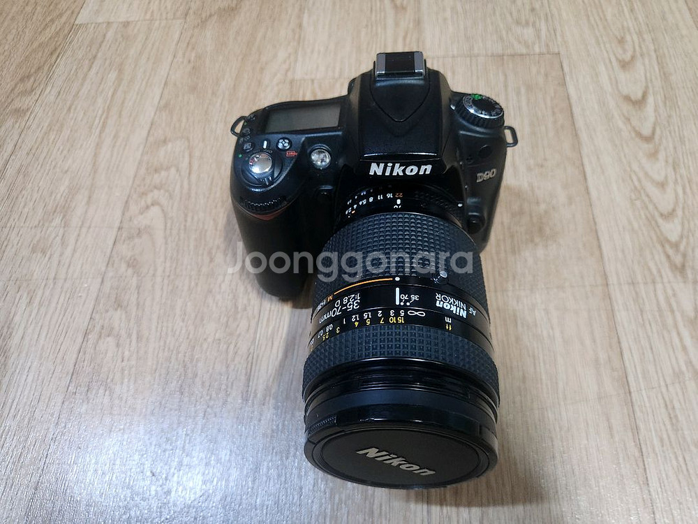 니콘 D90바디및 35-70mm F2.8D 렌즈 셋트--1