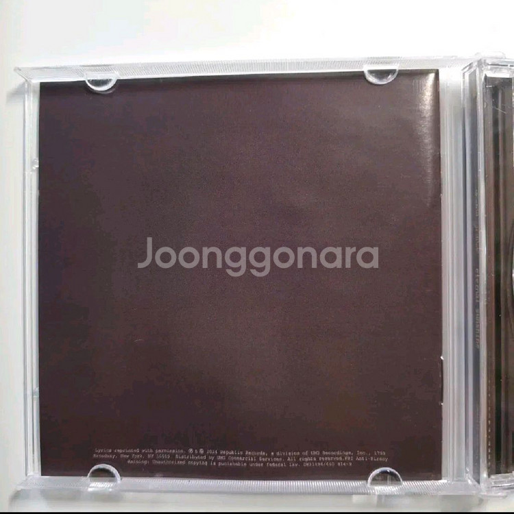 아리아나 그란데 eternal sunshine CD--2