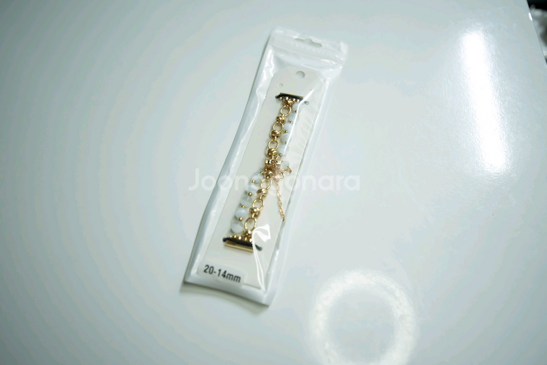 갤럭시워치 40mm 진주 스트랩 팝니다.--6