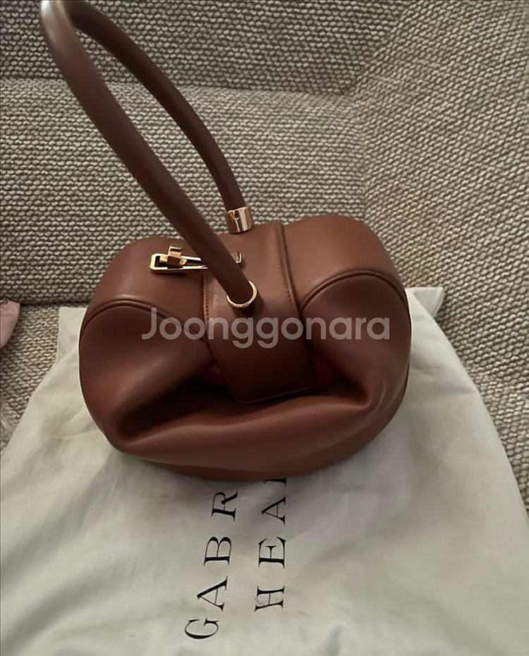 Gabriella Hearst 가브리엘라 허스트 니나백--2