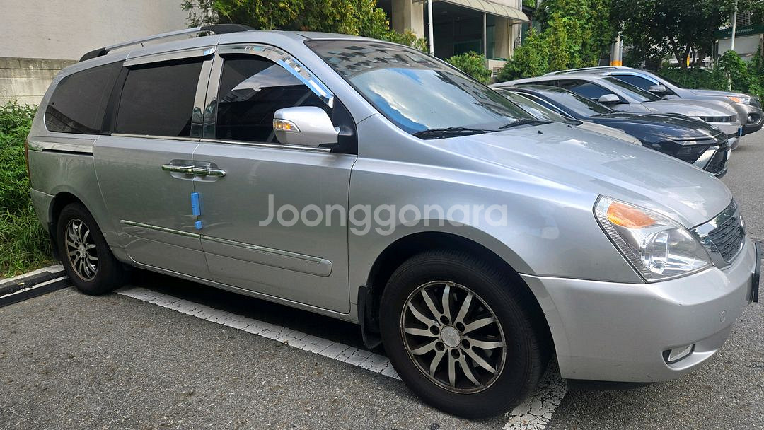 12년식 카니발 프레지던트 (차박세팅 5인승 구변완료)--1