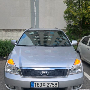 12년식 카니발 프레지던트 (차박세팅 5인승 구변완료)