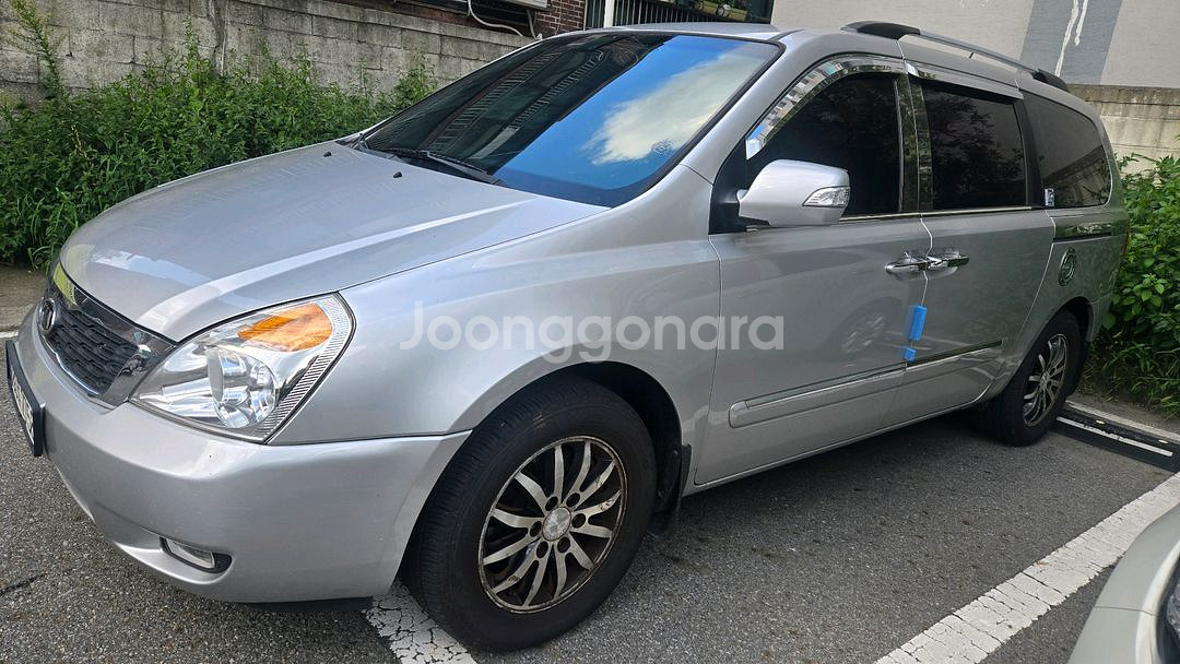 12년식 카니발 프레지던트 (차박세팅 5인승 구변완료)--2