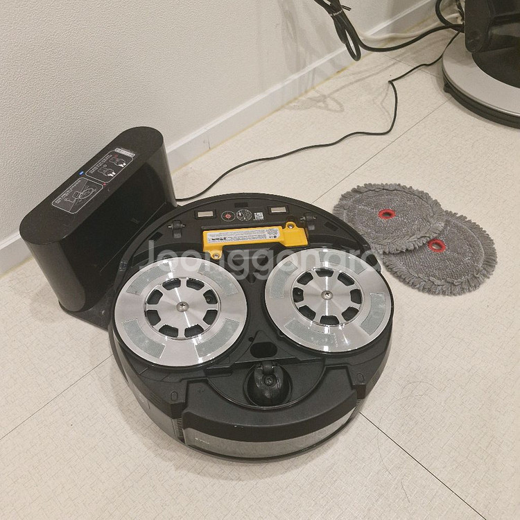 LG 물걸레로봇청소기 판매합니다--1